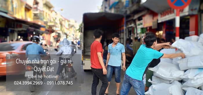 Dịch vụ chuyển nhà trọn gói Quyết Đạt tại phố Ngô Xuân Quảng