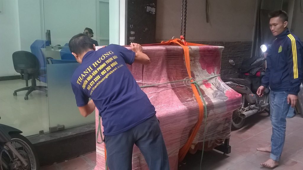 Dịch vụ chuyển nhà trọn gói tại phố Dương Quang