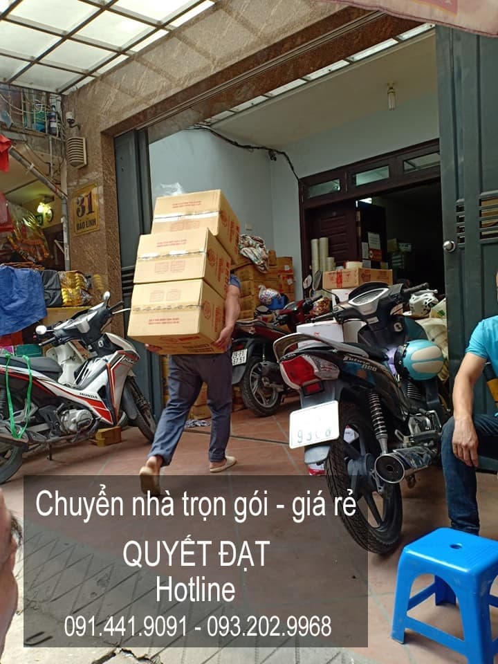 Dịch vụ chuyển nhà Quyết Đạt tại phố Xuân Phương